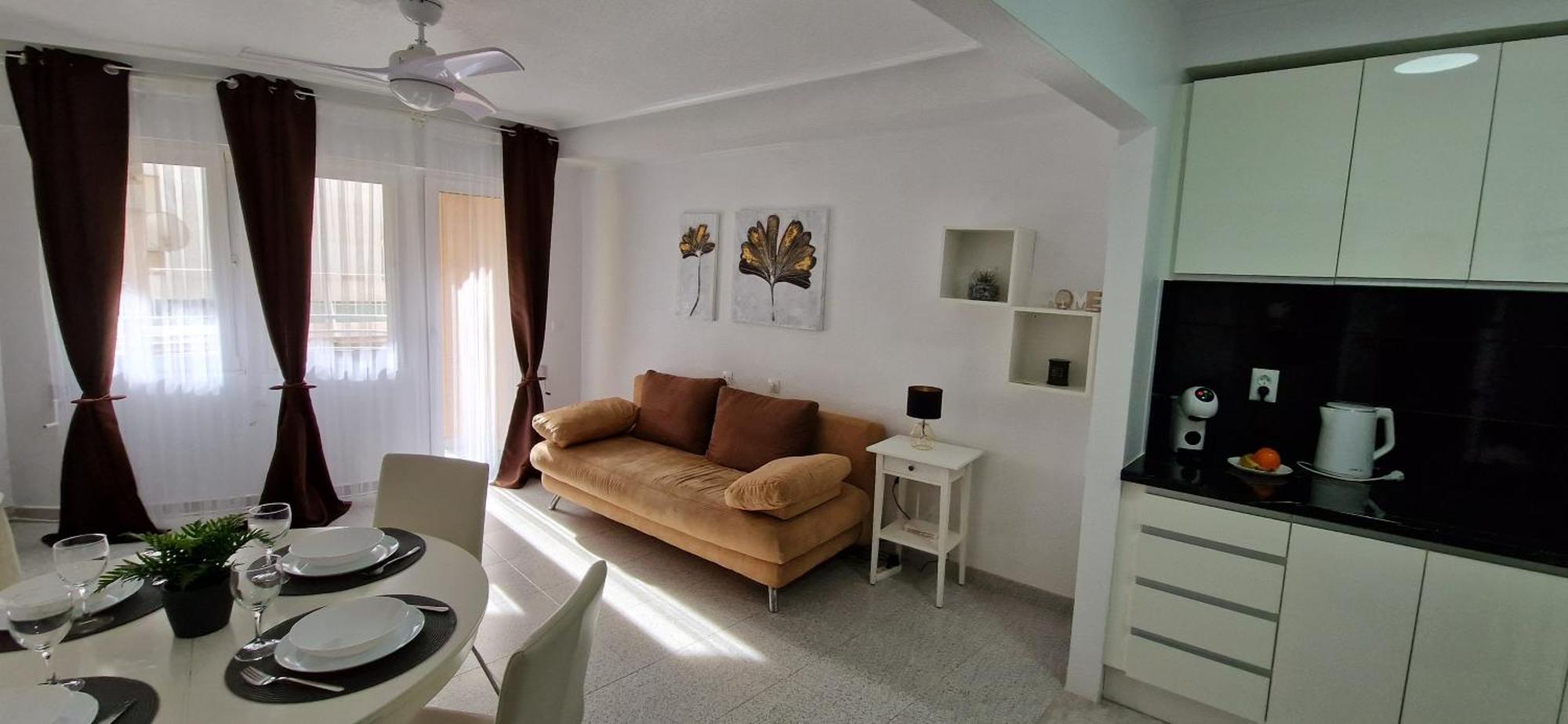 Apartments On The Beach In Torrevieja Extérieur photo