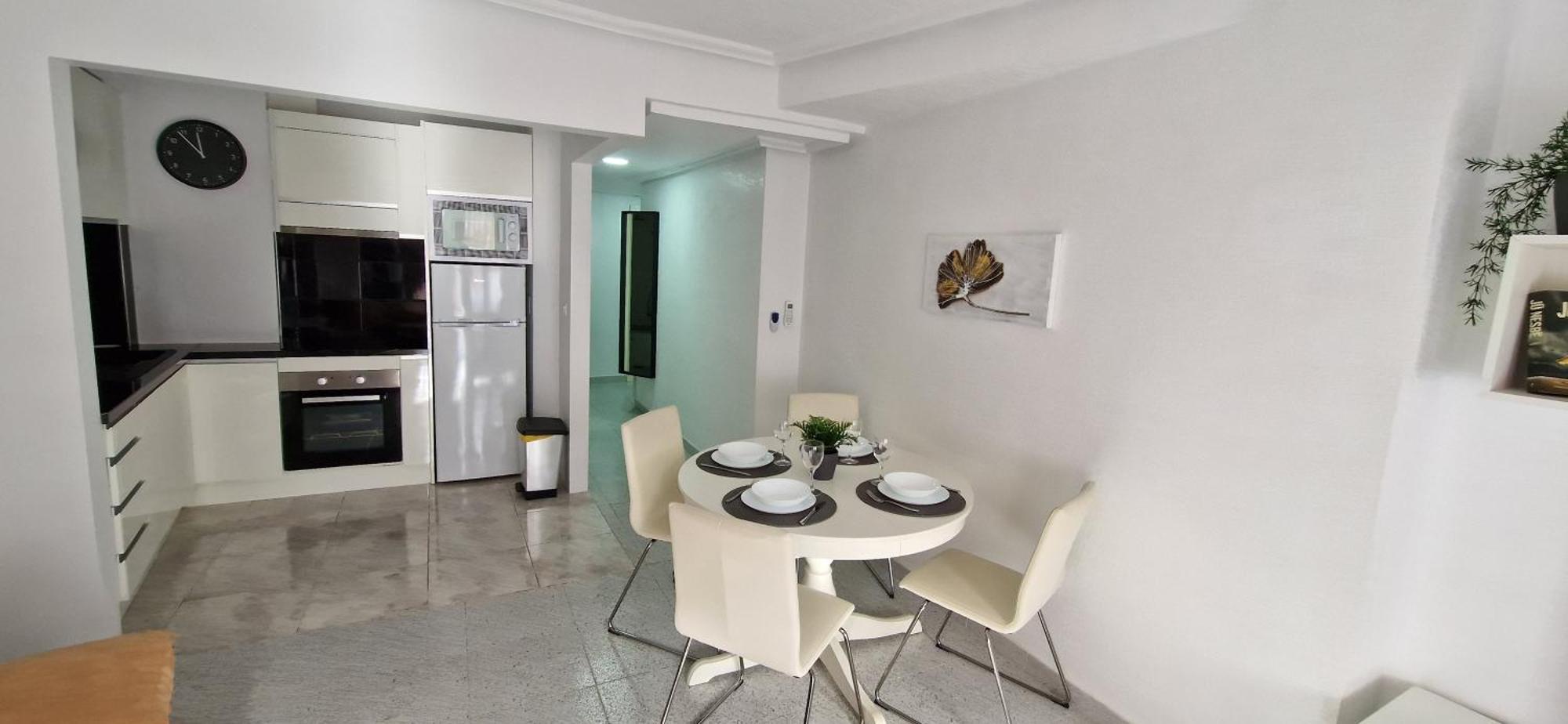 Apartments On The Beach In Torrevieja Extérieur photo